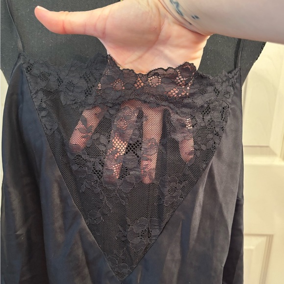 Victoria’s Secret Sleepwear Set - Picture 5 of 10